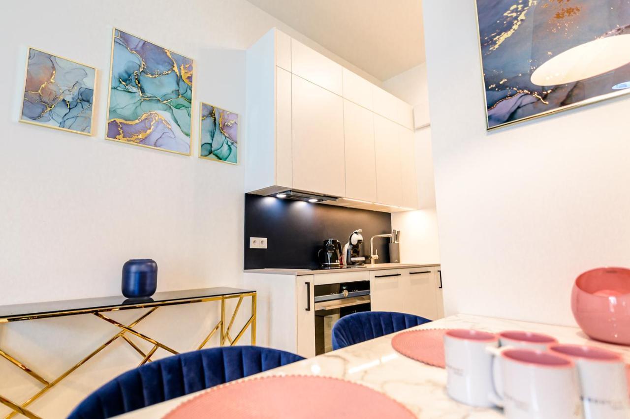Aboutartapartments - Mlyn Maria Breslavia Exterior foto